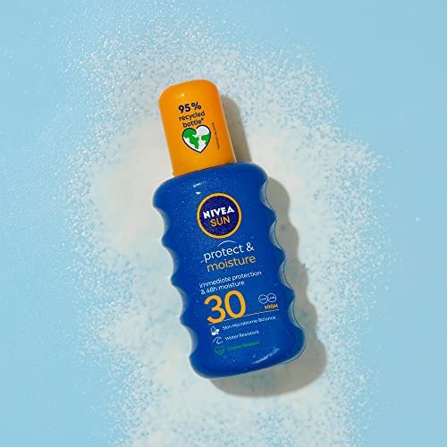 NIVEA Sun Protect & Moisture Sun Spray SPF30 (200 ml), Moisturising Suncream Spray with SPF30, Advanced Sunscreen Protection, Reduces Risk of Sun Allergies