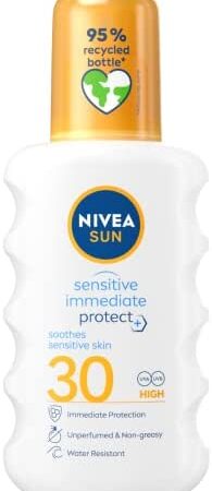 NIVEA SUN Sensitive Immediate Protect Spray SPF 30 (200ml), Sun Cream for Sensitive Skin, Sun Protection Factor 30, Water-Resistant Sunscreen Spray