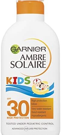 Garnier Ambre Solaire Kids Sand Resistant Sun Protection Lotion SPF30 200ml, Sunscreen Against UVA & UVB, Sand Repelling Action, Moisturising & Water Resistant Sun Cream , Suitable for Face & Body